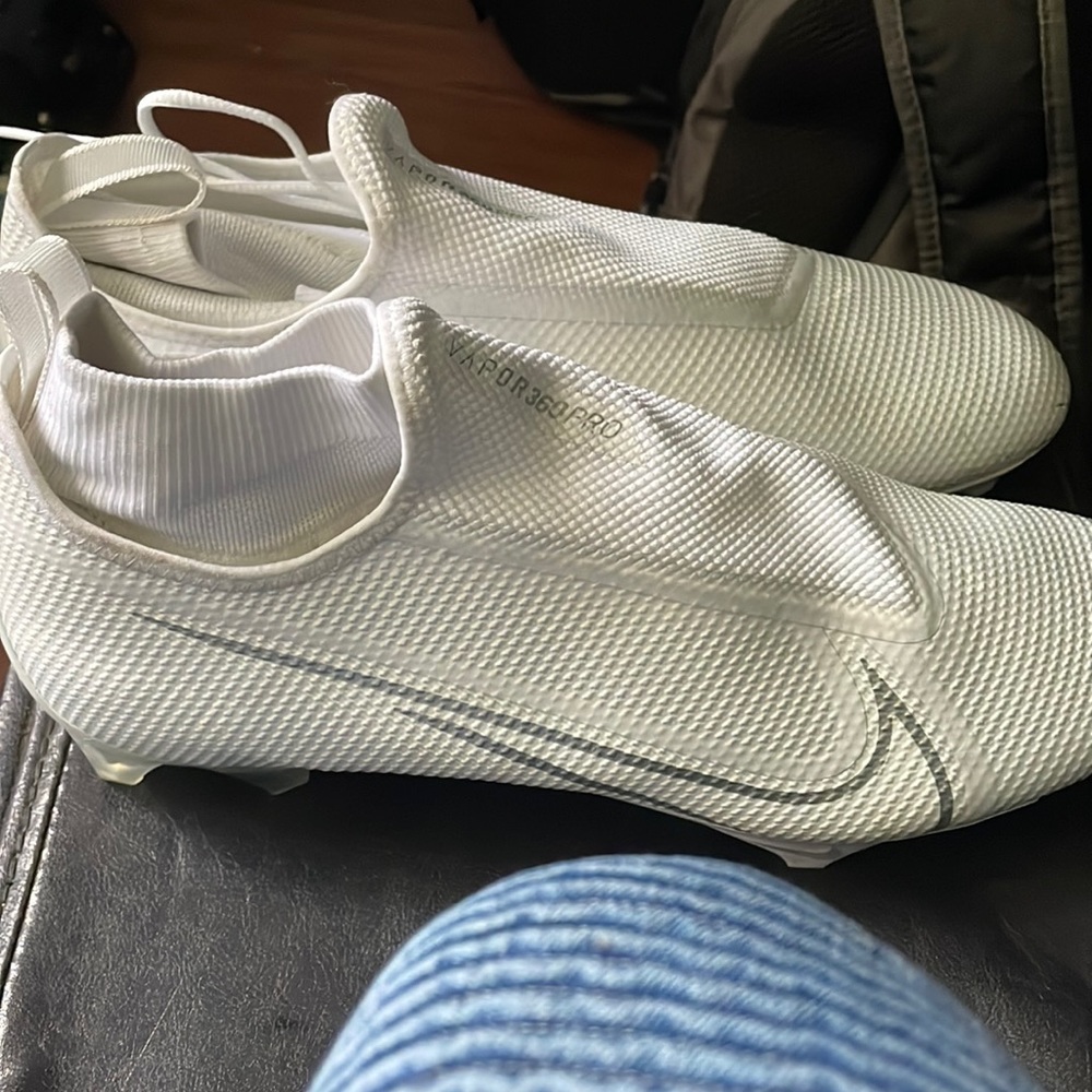 Football cleats